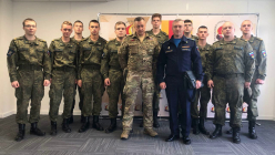 Курсанты и начальник ВУЦ ТвГТУ приняли участие во встрече с генералом Гагиным в тверском историческом парке «Россия - Моя история»